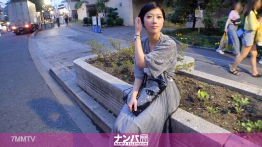 200GANA-2121 真正軟派，初次拍攝。 1373 在夜晚的操場後方突擊搭訕一位黑髮短髮時尚女生！『時尚訪談』這個關鍵字讓她上鉤了，直接去酒店！