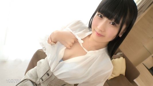 SIRO-4441 【初拍】【純真×清新×天真】【期待中的內褲污漬】21歲的妹系專門學生，讓人忍不住想保護她。她那張純真的臉上長著一個不相稱的大屁股，在硬棒下發出嬌聲的是她… 網路申請AV→AV體驗拍攝 1483
