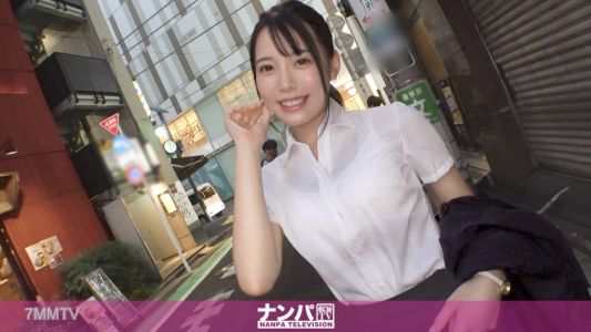 200GANA-2560 真的是軟派，初次拍攝。1691飲酒會回家的醉姐姐！氣氛熱烈起來後，不斷地觸碰她的身體…？放蕩不羈的新進員工身材苗條、臀部圓潤、E罩杯的好身材！！