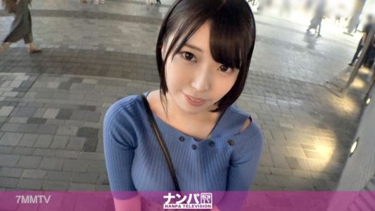 200GANA-2565 真正軟派，初次拍攝。1697 有樂町遇到穿著派克斯拉的可愛女孩♪好久沒有性交了，積壓已久的性慾爆發！射潮！H罩杯巨乳搖晃不停，高潮連連！！