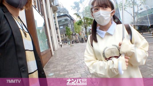200GANA-2733 真正軟派，初次拍攝。1817歲的萌妹JD被帶進酒店！『在尋找成人玩具的監測器～』用電動按摩棒責罰她後…？極窄敏感的小穴被手指弄了4次潮吹！無情的抽插讓呻吟聲在房間裡響徹！