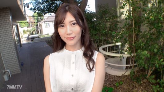 SIRO-5036 【一定是很久沒碰過的雞巴讓人興奮】即將結婚的165cm高挑美女，對性無能的老公不會展示這樣激烈的騎乘位，但在鏡頭前卻大方地展示！網路投稿AV→AV體驗拍攝 1955