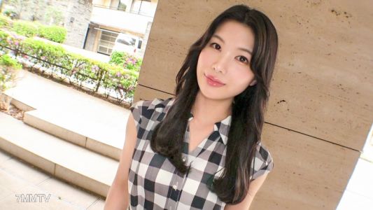 SIRO-5132 【발 밟기 서는 백】쿨한 미모가 순식간에 변한다! 슬렌더한 몸매를 부르르 떨며 절정에 이른다! 【처음 촬영】넷에서 AV 지원→AV 체험 촬영 2023