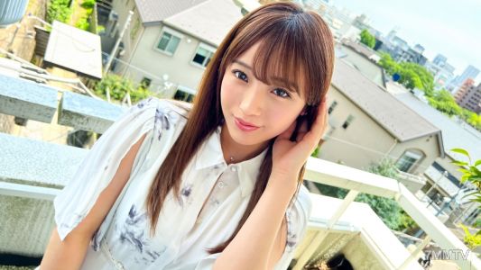 SIRO-5152 【Looks innocent but actually…】【&quotFeels good&quot continuous attack】Stimulating the erogenous zone of her pussy will make a shower of joy gush out! Big tits swaying, deep fucking! 【First shoot】Applied for AV on the net → AV experience shooting 2053