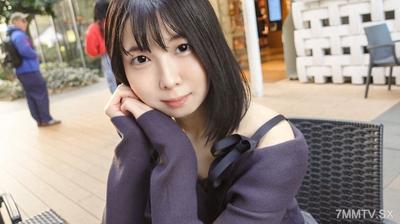 SIRO-5489 【Is this gap amazing？】 The calm nursery teacher who is popular even among parents is frustrated. With that innocent face, she&quots wearing underwear like this every day… Her posture of shaking her hips on her own is too erotic! 【First shoot】 Applie
