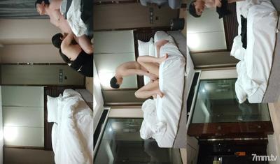 2022-4-11【冒險王探花】肉感大奶騷女,白色絲襪掏屌吸吮,手指扣入肥穴