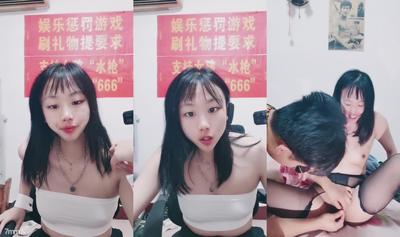 Routine Training Bitch Shows Her Face To Flirt With Wolf Friends, Ask Brother To Cut Open Black Stockings To Leak Pussy, Play With Massage Stick