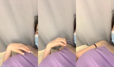 新人、一度顔を見せることはめったにありません、[イェイン]、彼女は素晴らしい体型をしています〜衝撃的です〜自慰行為をしたり、平手打ちをしたり、彼女はまだかなりきれいに見えます