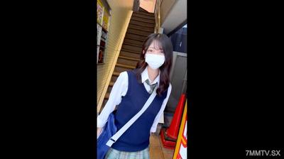 FC2-PPV 4607468 【熱門話題】網絡暴力＆暫停活動中 18歲偶像練習生。毫無悔意地在FC2登場，首次公開禁忌影片。