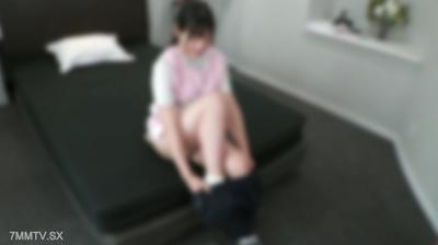 fc2-ppv 4705700 【FC2永久保存版/庫存有限】偶像級美女的現役幼兒園老師被小穴和屁眼完全摧毀。即使是排卵日也毫不留情地連續內射8發，陰道裡大量精液溢出【本編/無臉】【4K/60P超高畫質特典附】