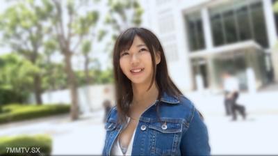 fc2-ppv 4810633 【附贈品】※限時750pt！瘦身巨乳美女從未見過的開腿翻身，大量潮噴高潮