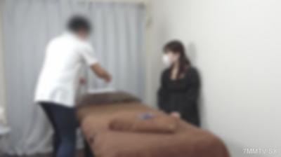 fc2-ppv 4839869 ♡2/8止半價!【無/生中出】非常美麗且有魅力的OL小姐又來店裡了。皮膚也很白,身材超棒