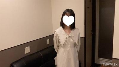 fc2-ppv 4840818 【完全新作！・先到100名1000日幣折扣】嘛18歲·臉射＆N出·生。黑髮土氣童顏制服妹妹，初體驗全包！臉射後第二回合任君摸索子宮深處射精確定懷孕！（069） | FC2電子市場