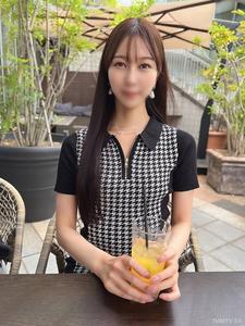 fc2-ppv 4848687 ⚠獲勝了⚠※第二部※超可愛！身高170公分的美女・24歲→身體太柔軟，用Y字平衡姿勢插入後直接在裡面射精了（綾海） | FC2電子市場