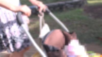fc2-ppv 4899642 帶著一個小孩來拍攝地點的大奶單親媽媽，在嬰兒車旁邊進行禁忌道德全無的內射拍攝中出 | FC2電子市場