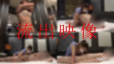 fc2-ppv 1196948 (洩露)提前結束『露臉!!!前RQ人妻的極上色情身體＆巨蛇陰道！忍不住欲望亂交性愛』首次附贈品有