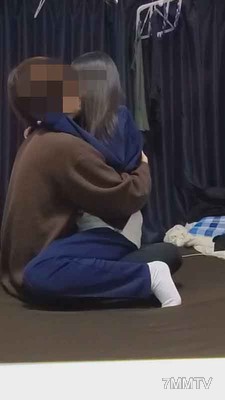 fc2-ppv 1286512 【個撮】縣立普通科②華奢的女孩。放學後運動服走光被帶進房間生插小乳射精