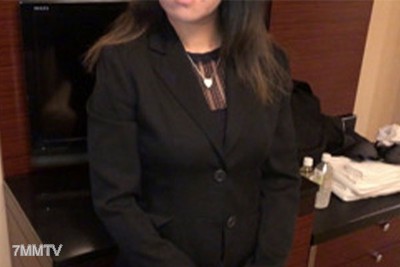 FC2-PPV 1336135 1200pt→900pt※Must-see【→Special Guest←】A married woman who lost her job due to school closure decided to rely on other men"s dicks for support, but she never expected that waves would undulate towards heaven from her vagina like a dragon.