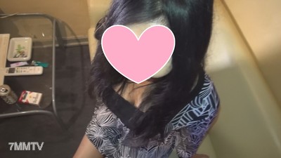 fc2-ppv 1392716 【個人撮影】【不在編】顔出し　ハイテンションな47歳の奥様に、中出ししちゃいましたwww【高画質版有】