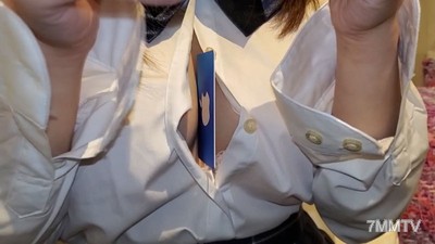 fc2-ppv 1409974 限定【個撮】縣立商業科② 搓揉豪華的G罩杯,夾住搖晃並內射