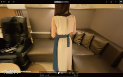 fc2-ppv 1536384 【Complete Amateur Real Video #31】A slender beauty who absolutely can&quott have internal ejaculation... Gets carried away and shoots half inside, then covers it up...