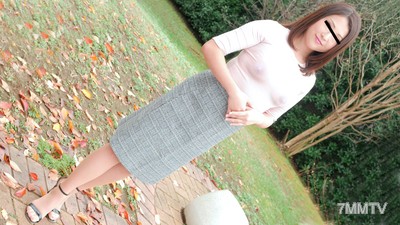 102420_375 결투 속옷으로 인공수정 성교