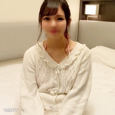 fc2-ppv 1599985 【個撮・無修正・露臉】萝莉脸美少女用好声音尖叫高潮，口交服务与深吻骑乘位让你受孕！已经很淫荡了ｗ