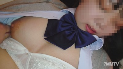 fc2-ppv 1604638 【個撮】吹奏樂隊的胖可愛J系和光環、肉壓讓她超級敏感的小穴在活塞插入中射精