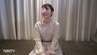 fc2-ppv 1929612 在父母的花店工作的19歲麻帆子,在酒店拉開窗簾進行口交、69式和後入位。 在公園玩耍的家庭成員盯著她看,露出羞恥的表情,人生中第一次被內射。