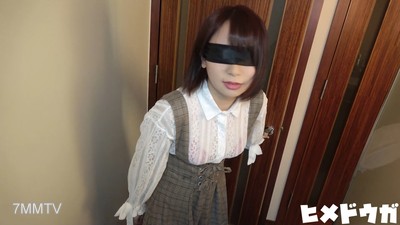 fc2-ppv 1956039 【完全新手115】JD埃莉娜19歲第二集,偶像級美少女這是極限,蒙眼性交&戴面具自慰