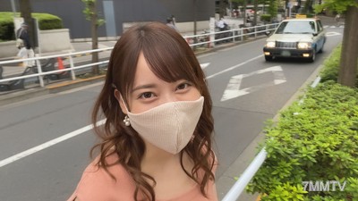 fc2-ppv 2085587 ※期間限定価格 9/1まで【2480PT⇒1980PT】上玉ハメ撮り★綺麗すぎるカジノバー店員（２４）★フェロモン出しまくりのスケベ娘と濃厚中出しSEX【４K特典あり】 {