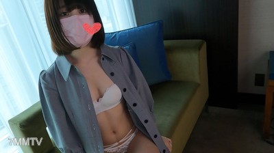 fc2-ppv 2373515 【無修正】在拍攝激情三人行作品之前所拍攝的真正初次出鏡作品　羞恥的陰唇/村上まり（21歲）