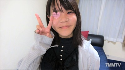 fc2-ppv 2406937 「無・生中出」G罩杯的合法萝莉JD愛奈,19歲❤代謝好,氣味濃烈的十幾歲身體被從頭到腳嗅遍舔遍,最後還來了個生中出,讓她更臭了!!
