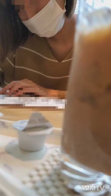 fc2-ppv 2458252 【個人】帶小孩的三十歲已婚婦女。因為被拒絕融資,所以公佈。被兩根別人的陽具大量內射 ※也公佈了秘藏影片