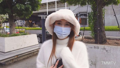 fc2-ppv 2509547 【Squirting Orgasm Spree】A genius woman with an IQ over 200 makes men ejaculate! Her invincible body, honed by martial arts, delivers top-tier hip movements that drain every last drop of spermｗ【Personal Photoshoot】【Review Bonus Included】