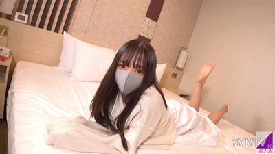 fc2-ppv 2553117 [個撮]J○東日本的新人南美子 有可能會被解雇，但途中開始認真起來，身份曝光已不可避免，喘息聲不斷，最後則是強行射出[評論特典：高畫質版]