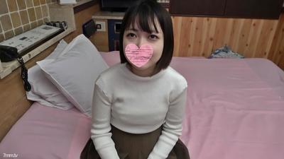 fc2-ppv 2658412 超愛動漫的土氣可愛女生!「我沒有自慰過」但她卻是個大色狼。全身都是敏感帶,隱藏著淫亂的一面。