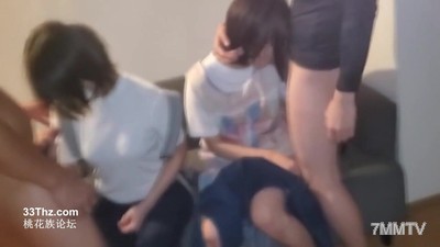 fc2-ppv 2726453 騙訪問4P【個人】帶到親友家門口，不知情地打開玄關，被三個男人推進去，立刻強暴兩名年輕媽媽並內射，當天就讓她們懷孕。