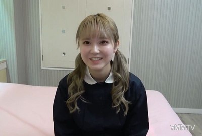 fc2-ppv 2711719 「身バレませんよーに」声を押し殺しながら必死のあえぎ声。わけあり金髪ロリーガル美少女をご堪能ください。 {
