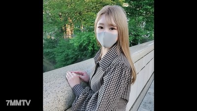 fc2-ppv 2742024 【Limited Quantity!! Uncut】A current blonde college student who posts obscene selfies on Instagram to attract customers to a girls" bar and make a living gets creampied!!