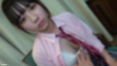 fc2-ppv 2805736 【※某偶像團體練習生】十幾歲現役的F罩杯極品美少女。美得過分的臉龐和潤澤的眼眸，讓人看了壓倒性的F罩杯巨乳官能地晃動著。清純的臉蛋上滿是大量濃厚的精液，眼睛都哭紅了。