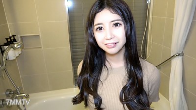 fc2-ppv 3054316 【無】【限量2980→1480點折扣!】那個人氣女主播美女♥️尼特系連衣裙讓她的性感度倍增!果然美人的臉蛋和屁股最棒了呢♥ ※評論贈品/高畫質版