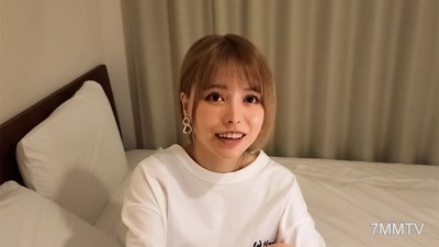 fc2-ppv 3049947 《寝取られ》変態撮影マニアの旦那の為に寝取られてしまう美人若妻、茶髪ショート　感じてしまって自ら求めてしまうエッチな美人若妻の寝取られ動画 {