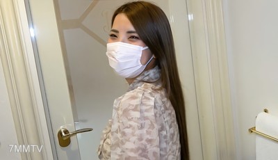 fc2-ppv 3073926 【無】你喜歡漂亮的姐姐嗎？身材極佳，超級美腿♥冷酷美人美容師！　※評論附贈品/高畫質版