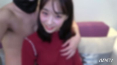 fc2-ppv 3074549 學習英語的著名大學一年級生，18歲白皙瘦弱美女。笑容滿面充滿魅力的表情瞬間轉變，「好舒服...」不斷呼喊，經驗僅一人的處女陰道濕漉漉的。大量射在臉上也依然笑顏如花。