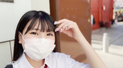 fc2-ppv 3082629 【完全露臉】【發現真正的原石！】東京某高中學生小光，這裡是青春的一頁　對於H經驗少、未成熟的女學生用巨根無套內射！！