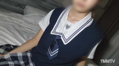 fc2-ppv 3119882 【2004年出生】債務人的女兒～父母工作時回到家裡，用巨大陽具插入未發育的陰道…