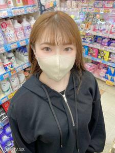 fc2-ppv 3191190 【本篇露臉／ 一週限定 2980 → 1480 】假裝認真玩樂的女人被拍下來並受到懲罰