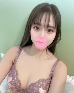 fc2-ppv 3197011 【一週限定2980 → 1980】皮膚白皙、像小動物的女孩首次拍A片