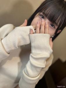 fc2-ppv 3212073 【無修正】阿麗莎剛從高中畢業,是個混血的超可愛女孩。她想存點錢,所以很久沒用過的應用程式又打開來找工作了♡結果被壞叔叔騙到,還被內射了。